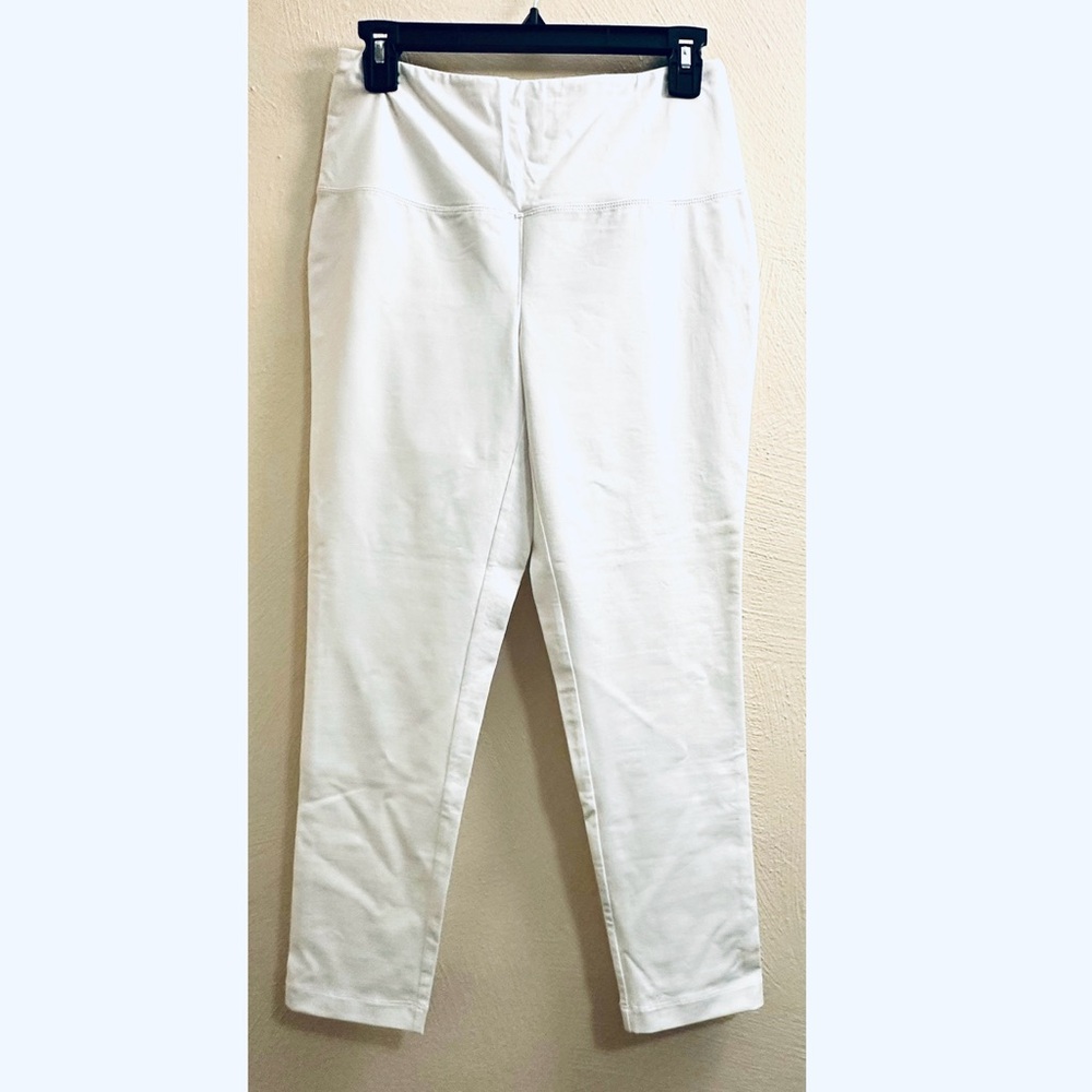 Chico’s 0 Zenergy Legging Crop Pants Optic White Stretch Dressy ☀️ - Picture 7 of 10